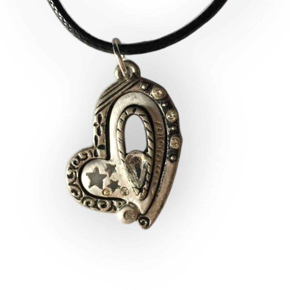 Stars and rhinestones stylized heart pendant necklace